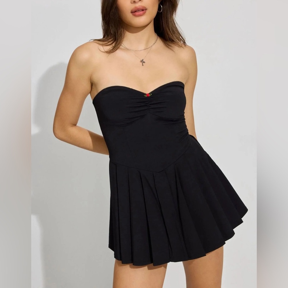 NWOT Garage Bow Sweetheart Mini Dress